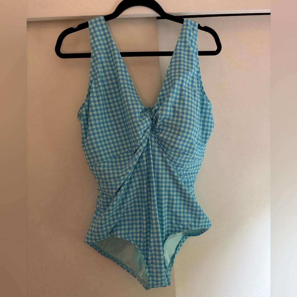 NWT Lands' End Tummy Control One Piece Swimsuit